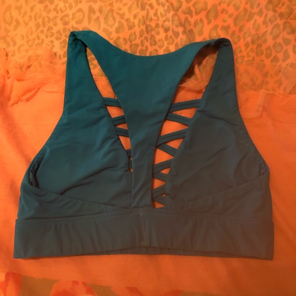 PINK crop top - Picture 2 of 3